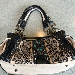 Montana West Black and Cream Shoulder Bag, concealment pocket. Rhinestones.